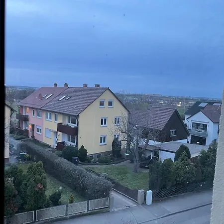 1 Wg Im Dachgeschoss In 70839 Gerlingen